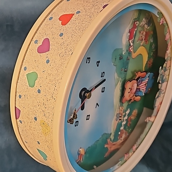 Vintage 1980s clock ⏰️ with music box and dancing bear, great conditions - Picture 6 of 11